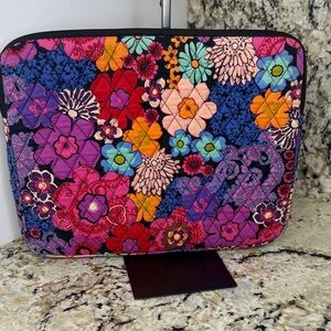 Vera Bradley Floral Laptop Quilted Cushion Sleeve Bag